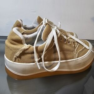 Urban Outfitters Camel Tan Platform Sneakers Shoes Lace, sz 39